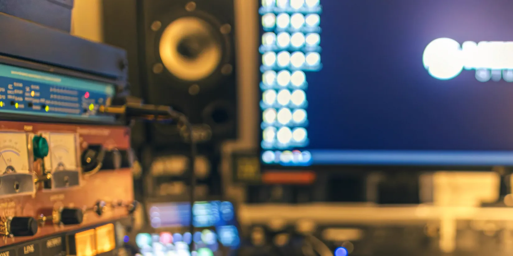 Tech house mastering, East London